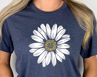 Daisy Shirt: Wildflower Floral Graphic Tee - Gift For Sister Summer Shirt
