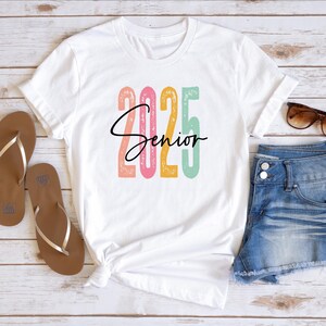 Senior 2025 Shirt, Graduation 2025 Sweatshirt, Senior Retro Shirt, Graduation Gift, School Hoodie, Class of 2025 Shirt, Graduation Hoodie