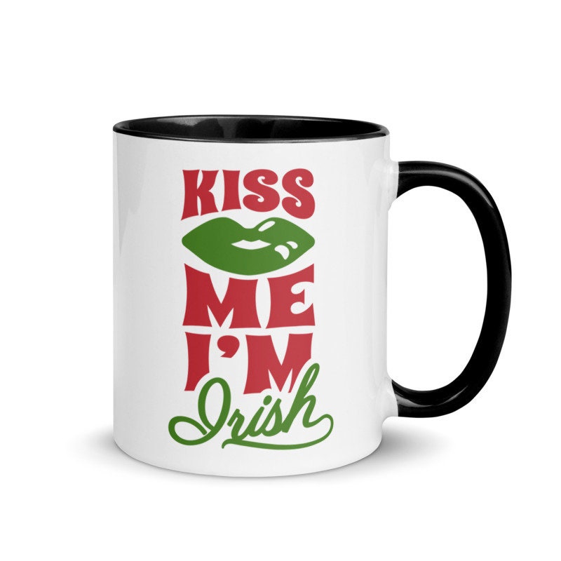 Kiss Me I'M Irish- St Pattys Pint Glass - St Pattys Glass, Shamrock Glass, St Pattys Gift, St Patricks Day, Gifts For St Patricks Day