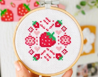Mini Strawberry Cross Stitch Pattern PDF – Cute Fruit Embroidery – Easy Spring Cross Stitch Design – Small Modern Pattern