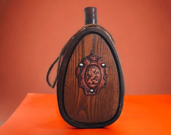 Bottiglia vuota  Brandy Stock 84 legno Rovere anni '60
