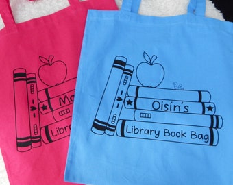 Tote Library Book Bag Rosa o Azul / Bolsa personalizada para libros de biblioteca / Biblioteca Book Bag con nombre / Libro de regalo para niños / Booklover Gift