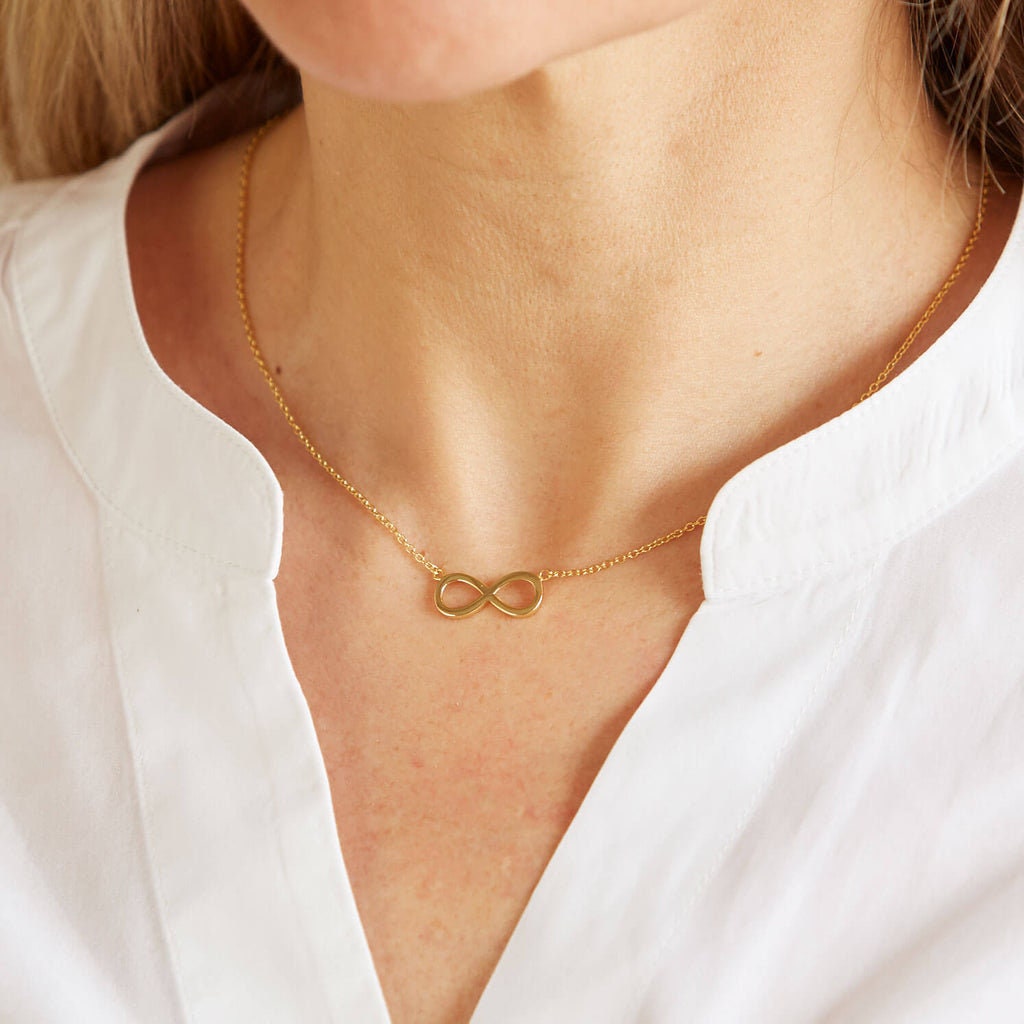 Infinity necklace shop 18k gold