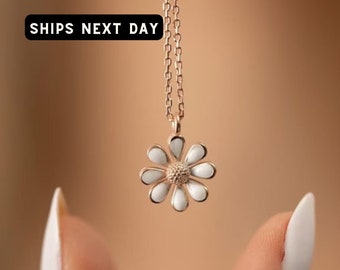 Daisy Necklaces for Women, Christmas Gift for Her, Personalized Handmade Summer Jewelry Minimalist 925 Sterling Silver Pendant, Gift for Mom