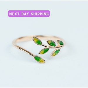 Peace Rings for Women, Olive Tree Branch Ring, 925 Sterling Silver Handmade Summer Jewellery, Green Leaf Ivy Ring, Minimalist Ring for Mom