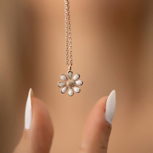 Daisy Necklaces for Women, Christmas Gift for Her, Personalized Handmade Summer Jewelry Minimalist 925 Sterling Silver Pendant, Gift for Mom image 3