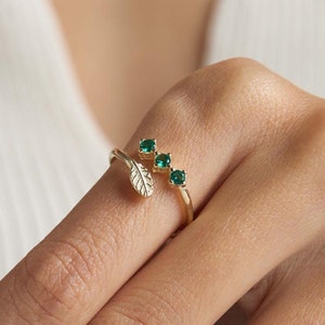 Minimalist Rings for Women, 925 Silver Handmade Summer Jewelry, Emerald Green, Ivy Leaf Ring for Mom, Personalized Birthday Gift for Teacher