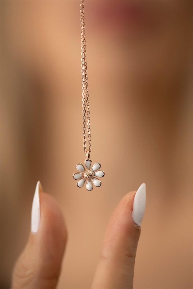 Daisy Necklaces for Women, Christmas Gift for Her, Personalized Handmade Summer Jewelry Minimalist 925 Sterling Silver Pendant, Gift for Mom image 3