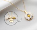 Personalised Necklaces for Women, Gift for Her, Daisy Necklace, Birthday Gift for Mom, Personalized Name Necklace Christmas Gift for Teacher