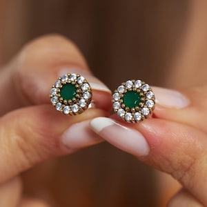 Vintage Style Emerald Stud Earrings, Minimalist Green Earrings, Handmade Jewelry Christmas Gift for Her, Ruby Red Earrings, Handmade Gift