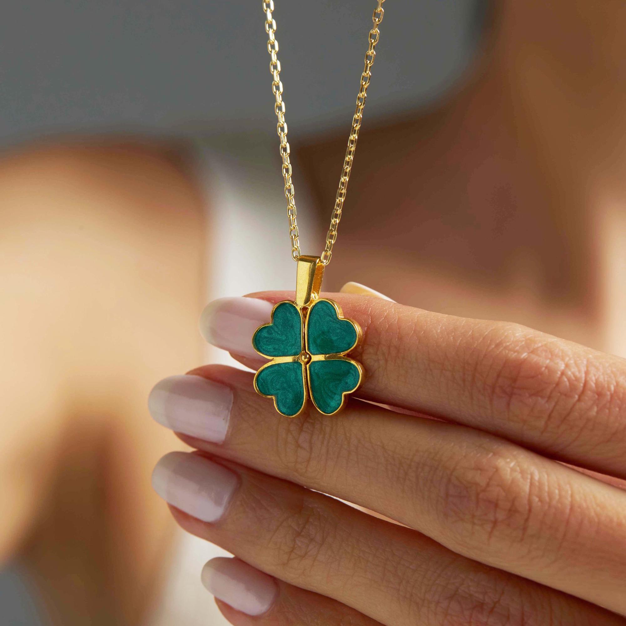 ★ROSEMONT★ Silver Green Clover Necklace RA24C28A Clover Necklace – 15mm Rhodium Plated Sterling Silver Black