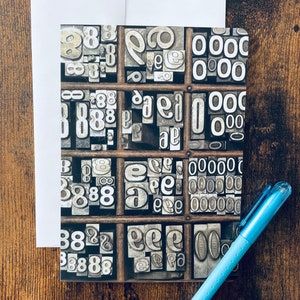 Carte de souhaits chiffres sans texte avec enveloppe, carte de fête, carte de voeux, carte d'anniversaire