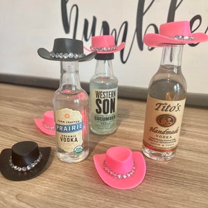6 Mini Cowboy Hats - Pink & Black Cowgirl Hat Set for Bachelorette Party, Girl&#39;s Night, Birthday Celebration, Last Rodeo