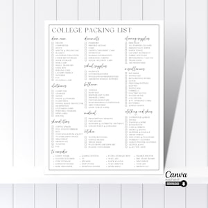 Puede incluir: Una lista de empaque para la universidad en blanco y negro titulada "College Packing List" con categorías para la habitación, documentos, artículos de limpieza, electrónica, artículos compartidos, cocina, baño, artículos médicos, útiles escolares, artículos diversos y ropa y zapatos. La lista incluye artículos como un edredón, una computadora portátil, artículos de tocador y ropa.