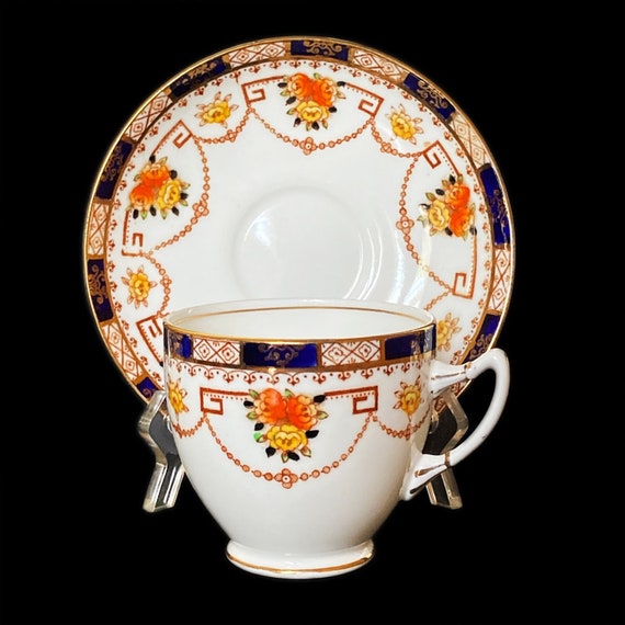 Vintage Imari-Style Bone China Cup and Saucer by Standard China – Made in England (1916-1930)