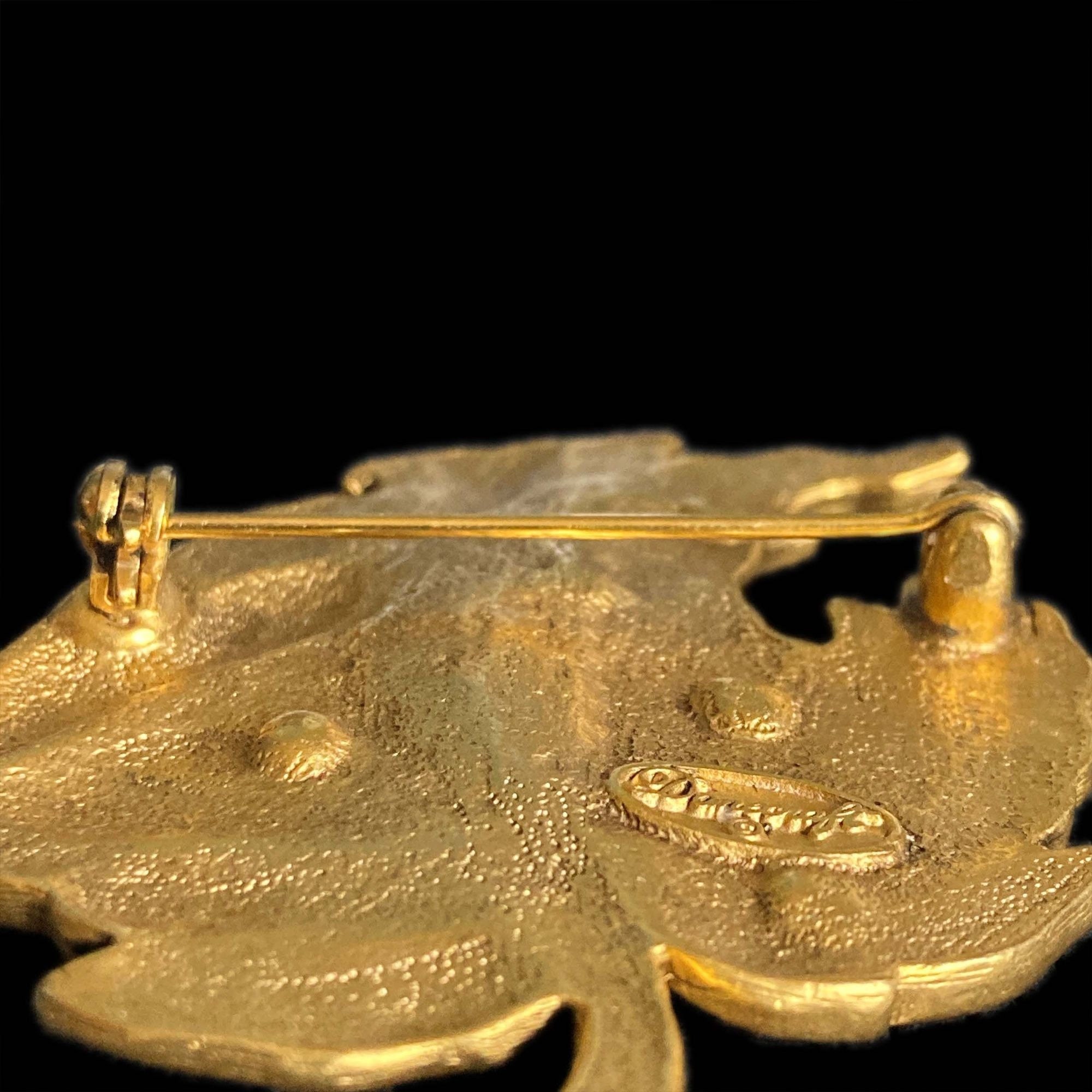Vintage Danecraft Gold-tone Leaf Brooch With Topaz Vintage Danecraft Gold-tone Leaf Brooch With Topaz