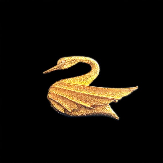 Vintage Gold-Tone Brooch Set by Dubarry Fifth Ave… - image 6