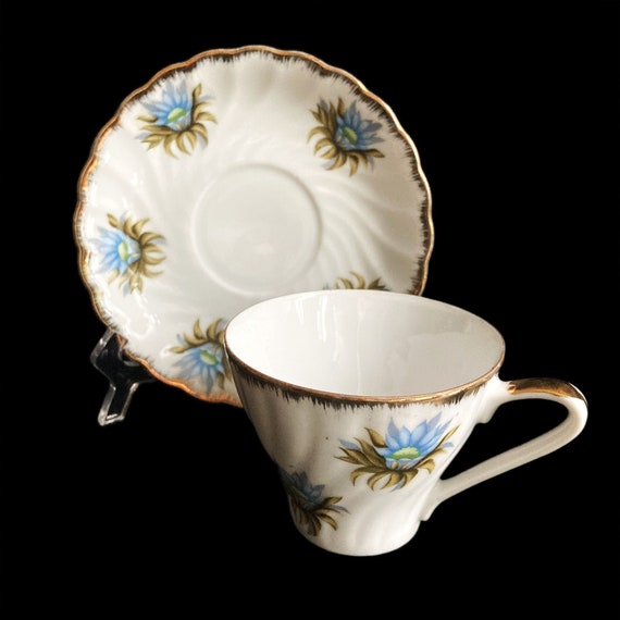 Vintage Embassy China Teacup Set – Blue and White with Gold Trim