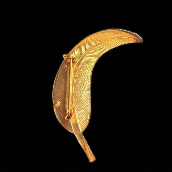 Vintage Gold-Tone Brooch Set by Dubarry Fifth Ave… - image 3