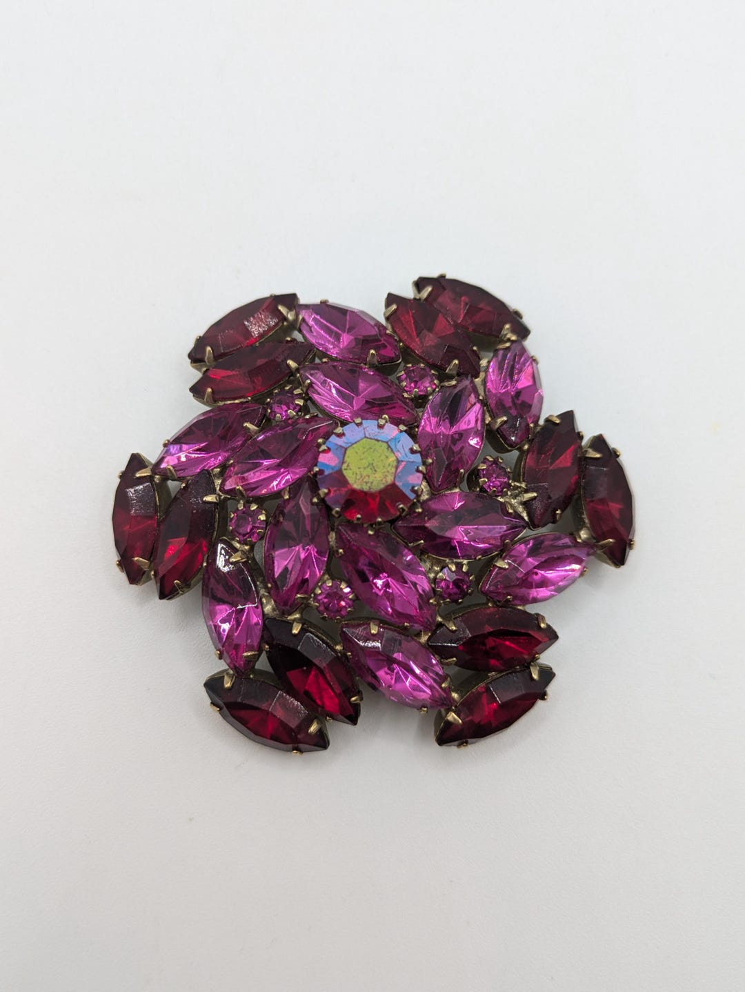 Beautiful Pink Fuschia Red AB Aurora Borealis Vintage Rhinestone Prong ...