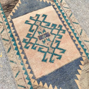 Vintage Rug 2x3, Small Rug Mat, Turkish Mini Rug, Minimalist Decor, Persian Rugs 2x3 Heriz, Doormat Rug, Bathroom Rug, 2x3 Antique Rug Muted