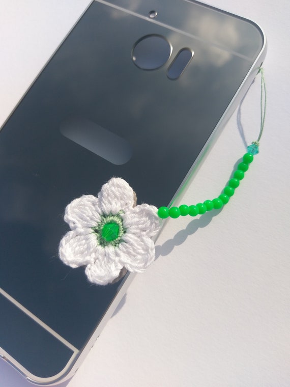 Handmade Phone Charm, Crochet Daisy Flower Strap, Y2K Dangling