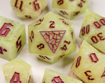 Got Any Grapes? Dice Set / Sharp Edge Dice / Dice for Dungeons and Dragons / Standard Shaped Dice / TTRPG Dice / Handmade Dice / Fruit Dice