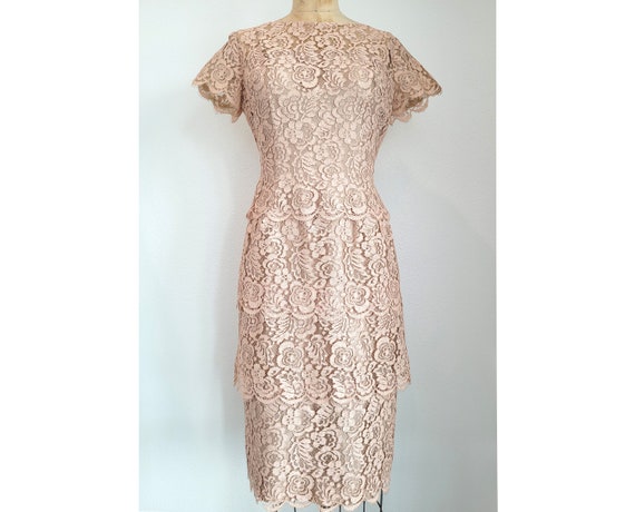 Lilli Diamond of California, tiered lace sheath c… - image 1