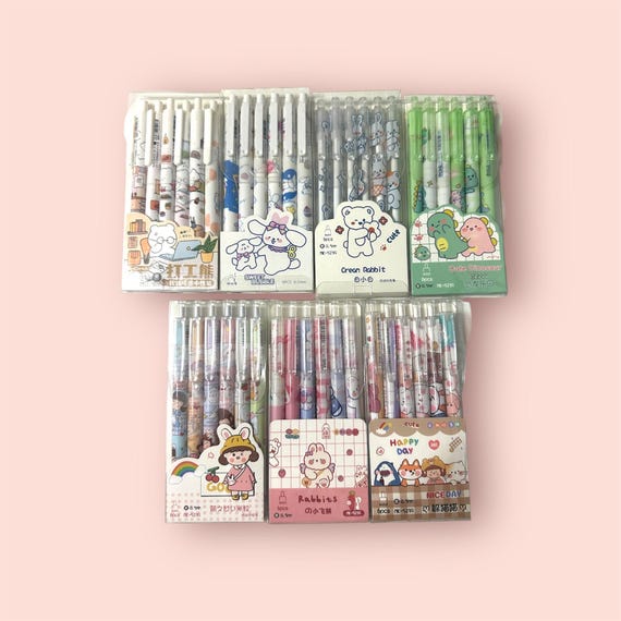KDISHKRA 32 Stylos Kawaii Cute, Stylos Anti Stress Enfant mit Cartoon-Tiere, Stylos Gel Kawaii Originaux, Cadeaux Anniversaire Enfants invites pour Garçons Filles 5 6 7 8 9 10 Ans