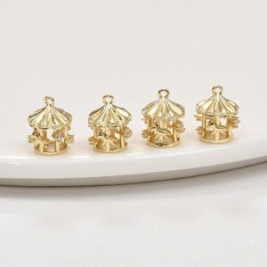2 colgantes de carrusel de oro de 14 k, abalorios de caja de música, accesorios de joyería para hacer tú mismo, accesorios para pulseras, collares y pendientes, artesanía hecha a mano Golden Carousel