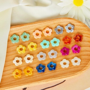 20pcs Gradient  Flower-shaped Beads, Color Flower Charm Pendant, Acetate Resin Fresh Colors Hollow Flower Earring Charm DIY Jewelry