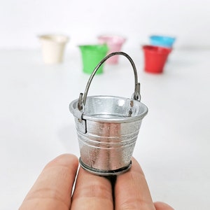 Dollhouse Buckets, Home Kitchen Garden Iron Water Bucket, Miniature Furniture, Dollhouse Accessory, 1:12 Scale, DIY Craft, Kids Toys Gift