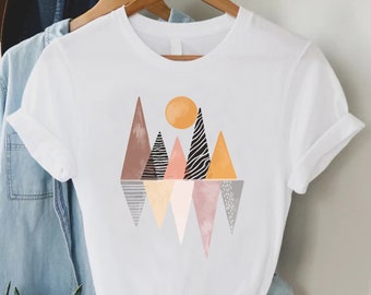 Vintage Mountain Graphic Tee, Nature Landscape Shirt