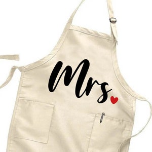 Custom Mr And Mrs Apron, Matching Couple Apron, Aprons For Couple, Personalized Couple Apron, Kitchen Matching Aprons, Gift For Couples