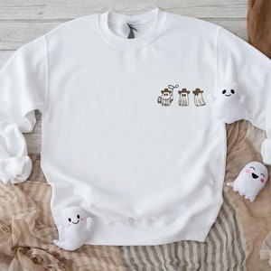 Embroidered Cowboy Ghosts Sweatshirt, Embroidery Halloween Sweater, Embroidered Western Spooky Ghost Sweater, Spooky Season Gift Sweatshirt zdjęcie 2