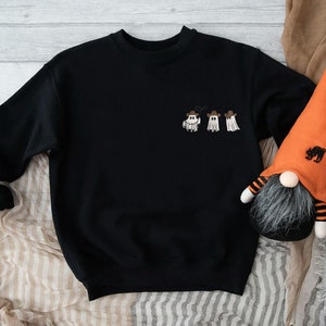 Embroidered Cowboy Ghosts Sweatshirt, Embroidery Halloween Sweater, Embroidered Western Spooky Ghost Sweater, Spooky Season Gift Sweatshirt zdjęcie 5