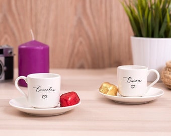 x2 Personalisierte Espressotasse und Untertasse Set, Porzellan Espressotasse 2er-Set, Benutzerdefinierte türkische Kaffeetasse für Paar