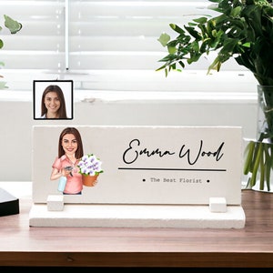 Florist Name plate for Desk, Florist Gift Ideas, Florist Desk Plaque, Florist Desk Sign, Florist Desk Decor, Female Florist Gifts for Women