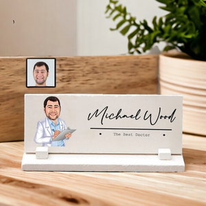 Medical Doctor Desk Name Plate for Men with Cartoon, Doctor Desk Sign, Custom Doctor Office Gift, Funny Doctor Gift, Dr Desk Name Plaque