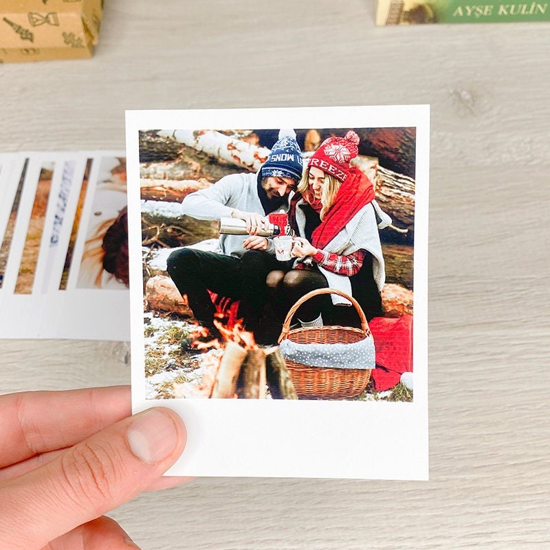 Targa In Legno Per 2° Anniversario - Regalo Coppia, Design Romantico, Diametro 15cm, Legno Massello - Foto 2