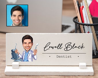 Male Dentist Desk Name Sign with Cartoon, Dentist Desk Name Plate, Funny Dentist Gift with Caricature for Men, Custom Dentist Office Gift