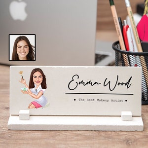 Makeup Artist Caricature Desk Sign, Funny Makeup Artist Gifts for Women, Makeup Artist Desk Nameplate, Custom Beauty Artist Cartoon Decor