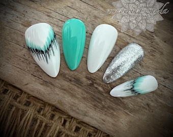Turquoise Outlaw - 10pc | Western Glam | Silver Cowgirl | Press On Nails