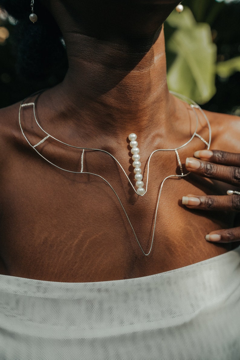 Elyzee necklace statement silver and pearl necklace, geometric wire necklace image 1