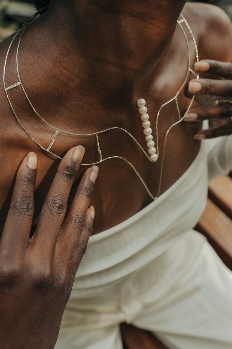 Elyzee necklace statement silver and pearl necklace, geometric wire necklace image 6