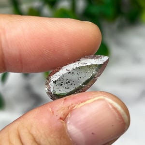 Pink Fire Covellite Faceted Quartz from Espirito Santo, Brazil, T/N Thumbnail Size 4.6ct/.75in