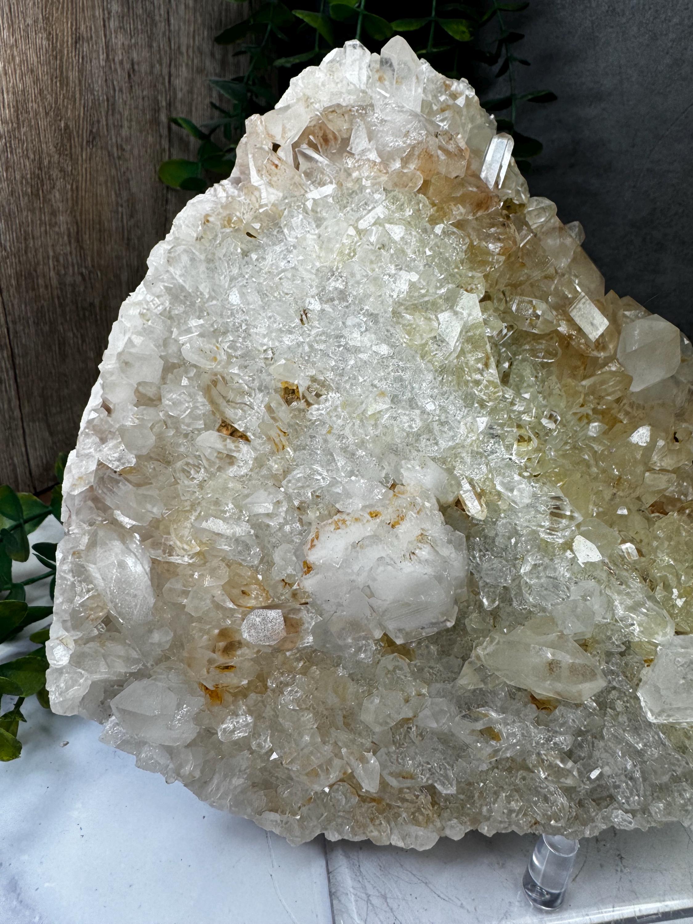 インド　ヒマチャルプラデーシュ産　 ヒマラヤ水晶クラスター　レアな形状 インド、ヒマーチャル・プラデーシュ州産の輝くヒマラヤ水晶センター