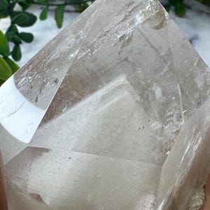 ディアマンティーナ産 スターブラリークォーツ 星屑を閉じ込めた高透明ポイント カテドラル・レーザークォーツ/ディアマンティーナ産(A634)