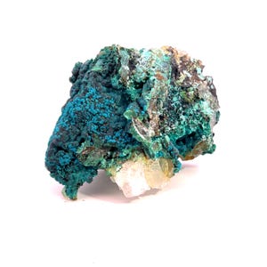 Chrysocolla, Malachite, Limonite and Tenorite on quartz from Tentadora Mine in Peru: SMC Small Cabinet Size 2.75in/109g