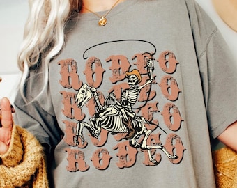 Rodeo Comfort Color Shirt Retro Western Graphic Tee Cowboy Tee Howdy Nashville Shirt Cowgirl Aesthetic Country Concert Shirt Rodeo Tee